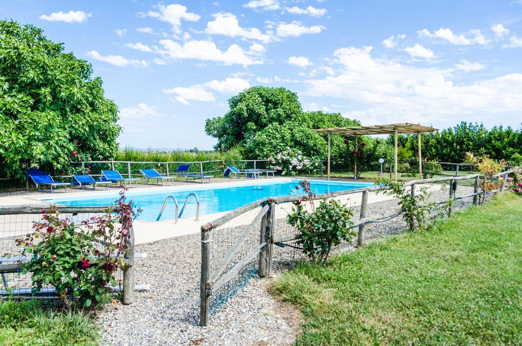 Agriturismo Il Roseto Марина-ді-Гроссето Екстер'єр фото